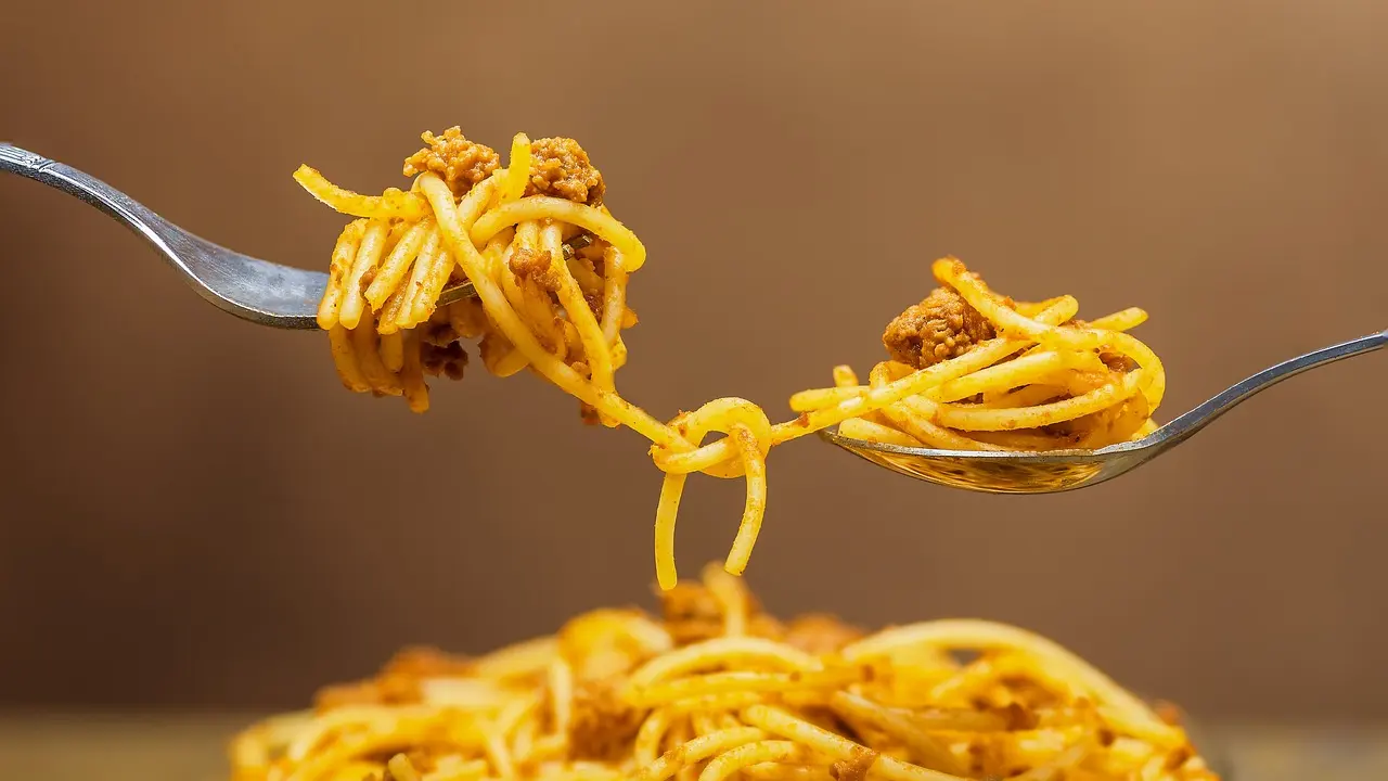 Plate of pasta ready to eat